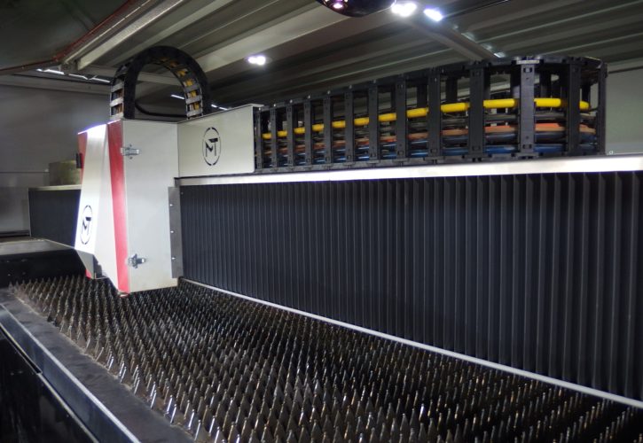 Kompaktowy laser światłowodowy Easy Cut